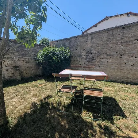 Maison De Caractere Au Calme - Fr-1-611-118 Gudmont-Villiers